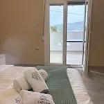 Castle & Sea, Platanos Retreat Αγία Μαρίνα