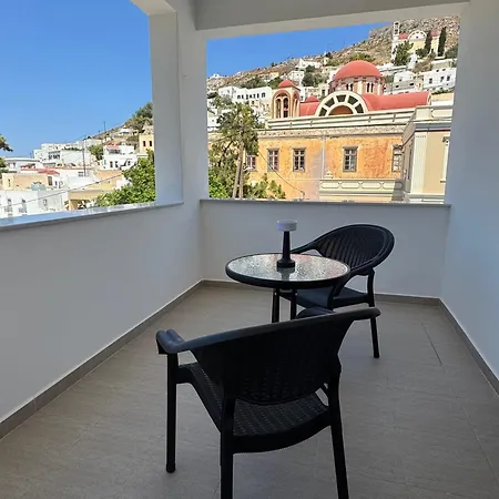 Apartamento Castle & Sea, Platanos Retreat *