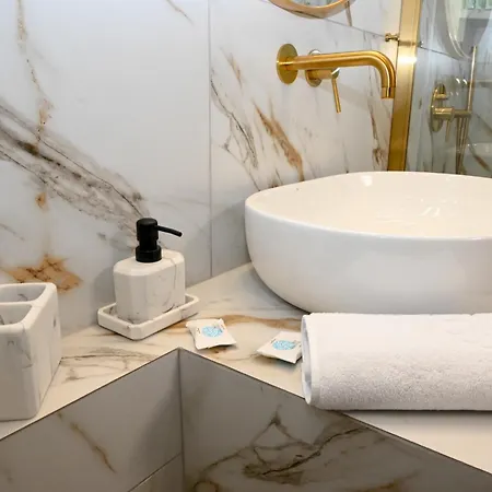 Castle & Sea, Platanos Retreat Agia Marina (Leros)