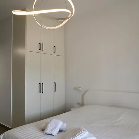 Castle & Sea, Platanos Retreat Agia Marina (Leros)