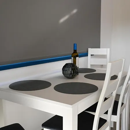 Castle & Sea, Platanos Retreat Appartamento