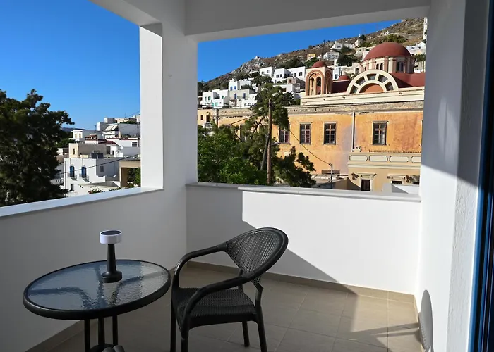 Castle & Sea, Platanos Retreat شقة *