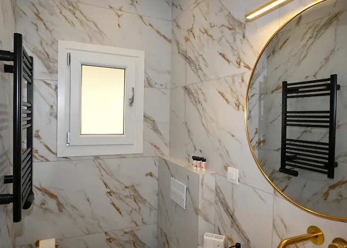 Castle & Sea, Platanos Retreat شقة اجيا مارينا