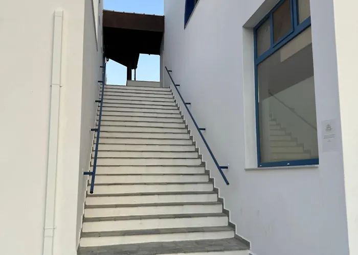 Castle & Sea, Platanos Retreat * اجيا مارينا